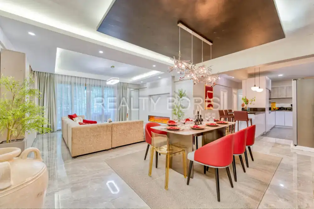 LUXURIOUS 6 BEDROOM SIMPLEX IN KILELESHWA — Kileleshwa