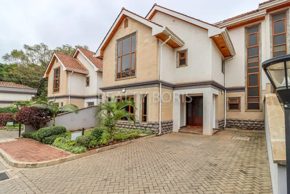 MASSIVE 5 BDRM IN LAVINGTON — Lavington